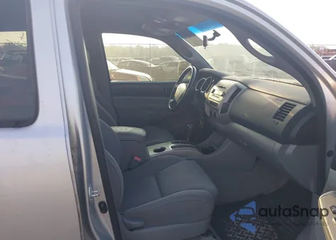 2006 Toyota Tacoma Prerunner V6 from USA, damaged, VIN 3TMJU62N06M022476